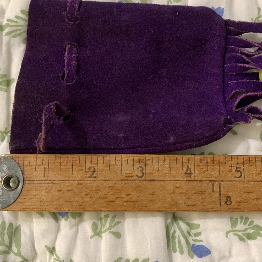 Vintage 60’s purple suede beaded fringed drawstring pouch - Picture 6 of 10